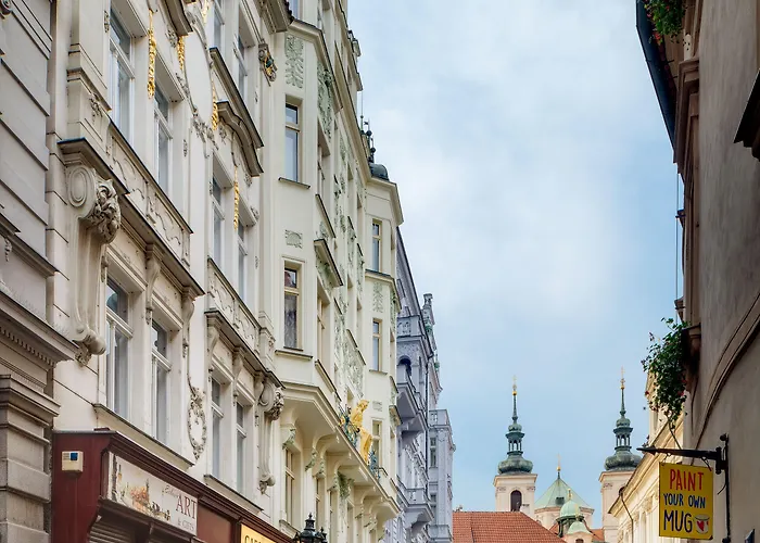 Hotell Old Town Square